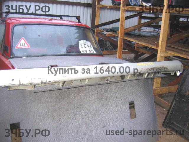 Toyota Avensis 2 Накладка на порог правая