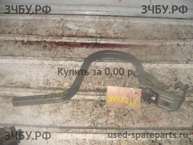 KIA Spectra Петля крышки багажника