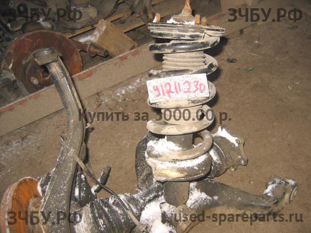 Infiniti QX56 [JA60] Стойка передняя правая (в сборе)