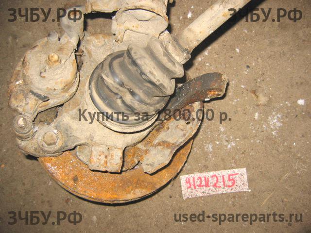 Mazda 626 [GE] Кулак поворотный передний правый (со ступицей)