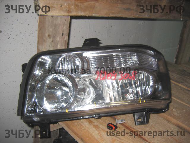 Infiniti QX56 [JA60] Фара левая