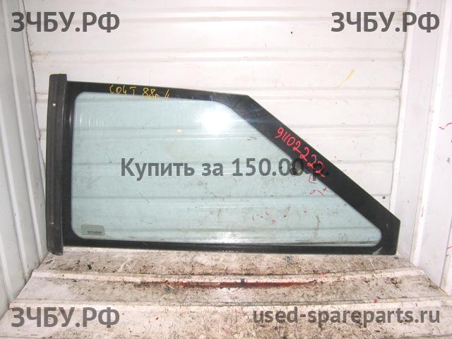 Mitsubishi Colt 3 (C50) Стекло кузовное глухое левое