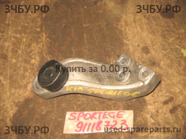 KIA Sportage 2 Кронштейн