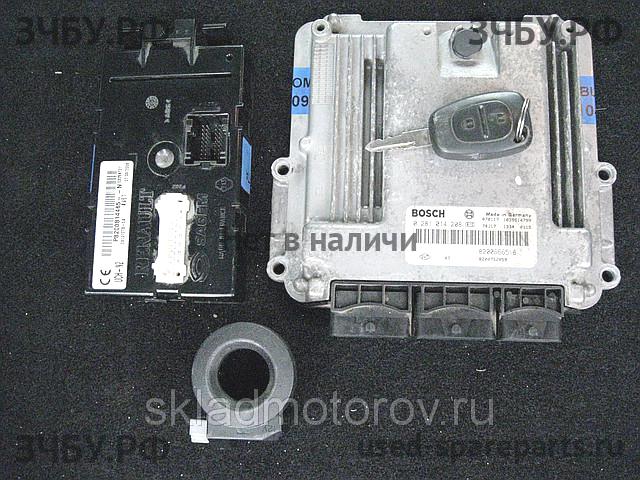 Opel Vivaro A Блок управления двигателем