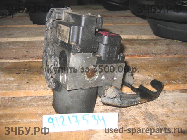 Volvo S40 (1) Блок ABS (насос)