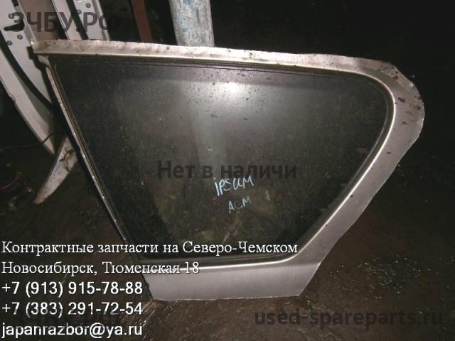 Toyota Ipsum 2 Стекло двери задней правой