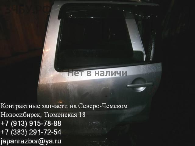 Daihatsu YRV Дверь задняя левая