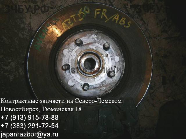 Toyota Avensis 2 Ступица передняя