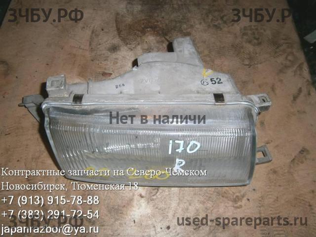 Toyota Carina (T170) Фара правая