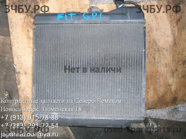 Honda Fit 1 Радиатор основной (охлаждение ДВС)