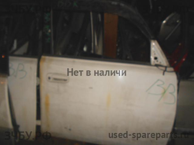 Toyota BB (1) Дверь передняя правая