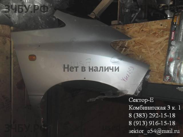 Toyota Estima 2 Крыло переднее правое