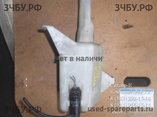 Toyota Vista (V40) Бачок омывателя лобового стекла