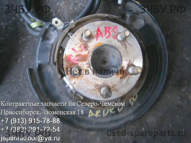 Toyota Vista/Vista Ardeo (V50) Ступица задняя