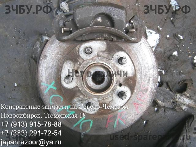 Toyota Ipsum 1 Ступица передняя
