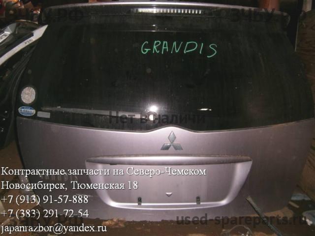 Mitsubishi Grandis (NA4W) Дверь багажника