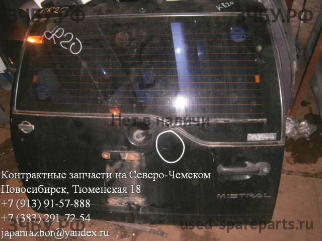 Nissan Mistral Дверь багажника
