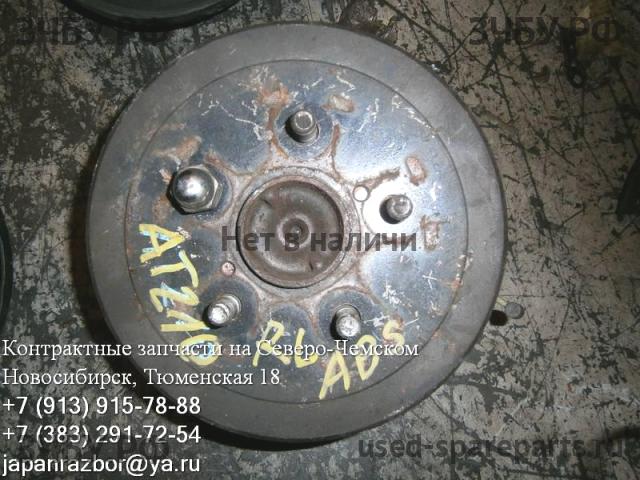 Toyota Carina (T210) Ступица задняя