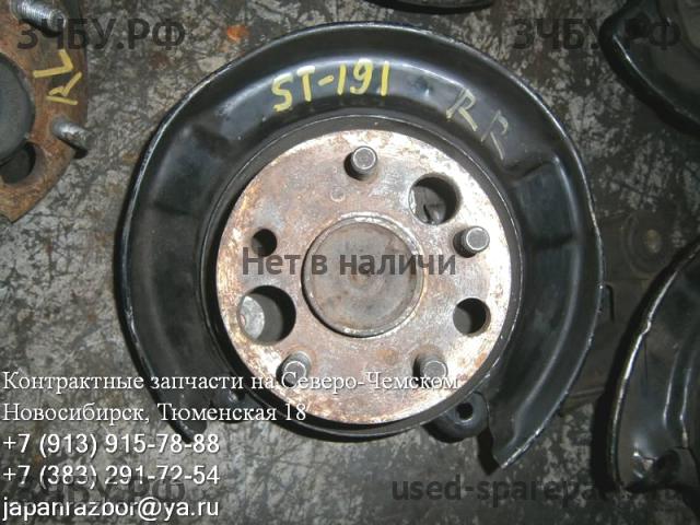 Toyota Carina.E (T190) Ступица задняя