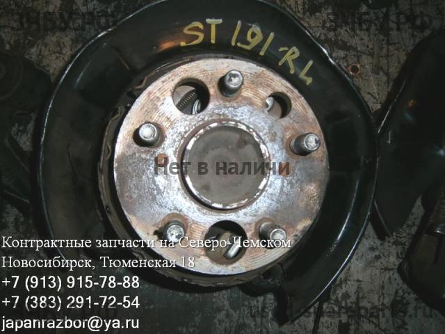 Toyota Carina.E (T190) Ступица задняя