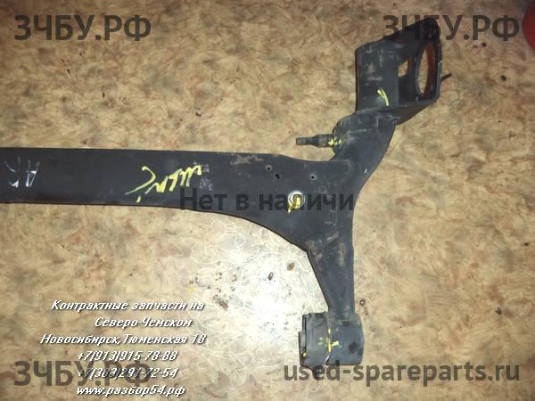 Toyota Vista/Vista Ardeo (V50) Балка задняя поперечная