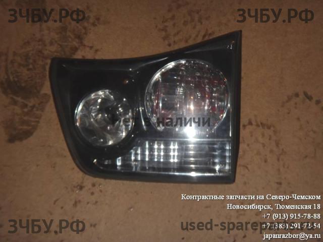 Toyota Harrier 2 Фонарь правый