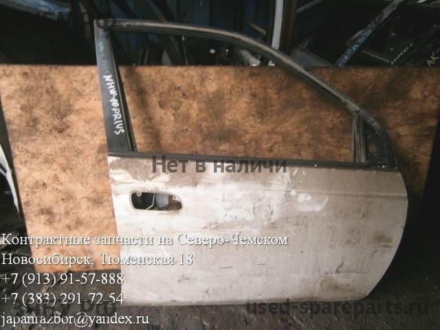 Toyota Prius (NHW10) Дверь передняя правая