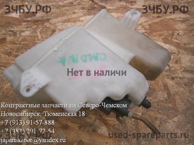 Toyota Caldina/Corona (T21) Бачок омывателя лобового стекла