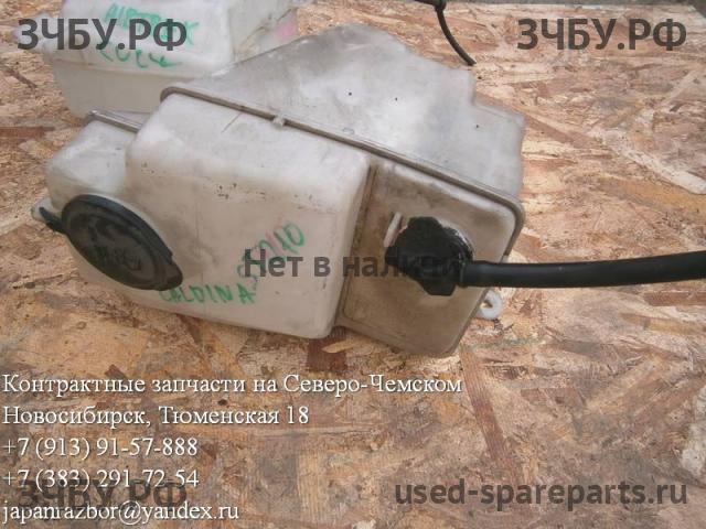 Toyota Caldina/Corona (T21) Бачок омывателя лобового стекла