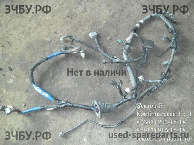 Toyota Mark 2 (X90) Проводка моторная (моторная коса)