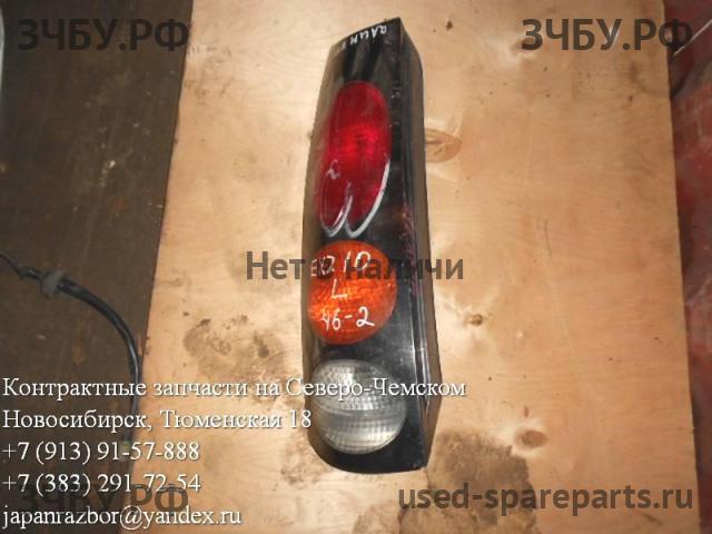 Toyota Raum 1 Фонарь левый