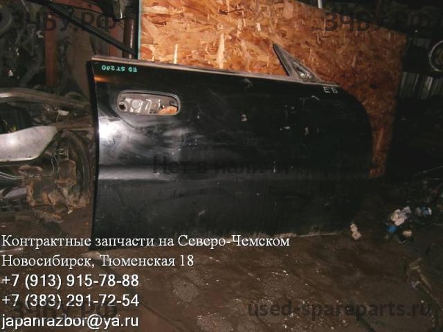 Toyota Carina.E (T190) Дверь передняя правая