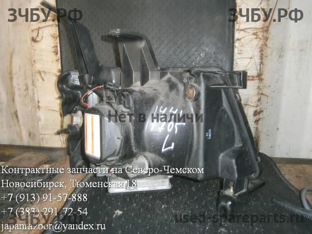 Honda StepWGN 2 Фара левая