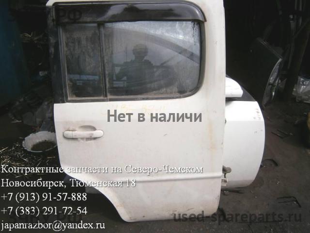 Nissan Cube 2 Дверь задняя правая