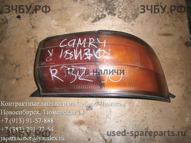 Toyota Camry 5 (V30) Фонарь правый
