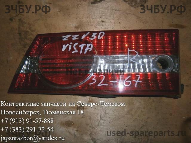 Toyota Vista/Vista Ardeo (V50) Фонарь правый
