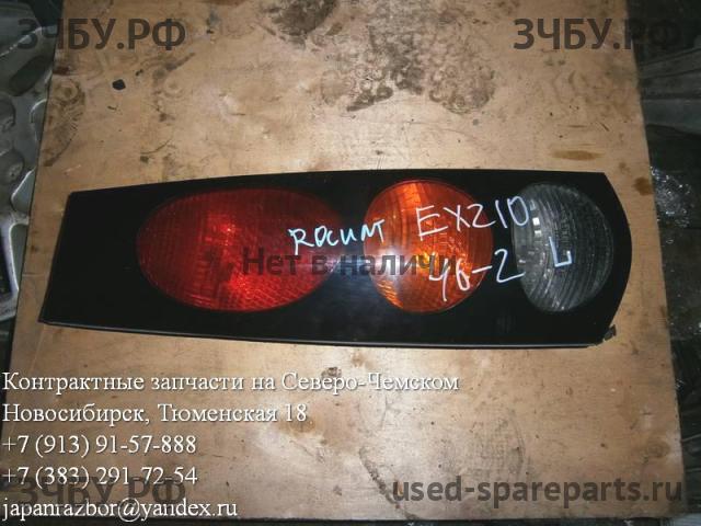 Toyota Raum 1 Фонарь левый
