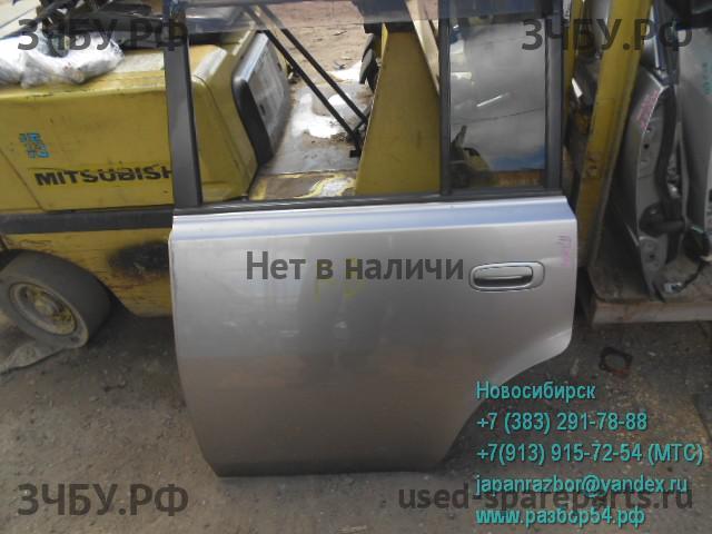 Toyota BB (1) Дверь задняя левая