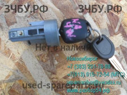 Mitsubishi Grandis (NA4W) Замок зажигания