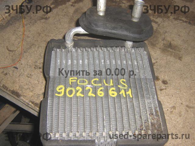Ford Focus 1 Радиатор отопителя