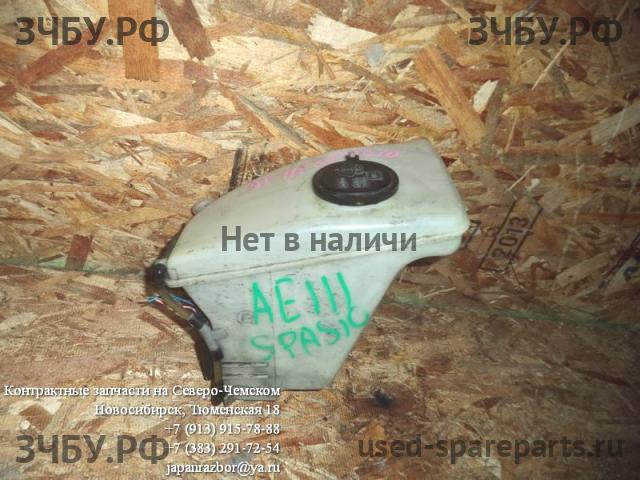 Toyota Corolla Spacio (E11) Бачок омывателя лобового стекла
