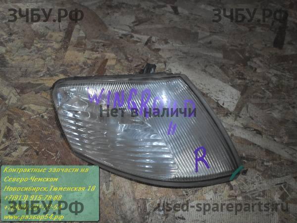 Nissan Wingroad 2 (Y11) Фонарь габаритный