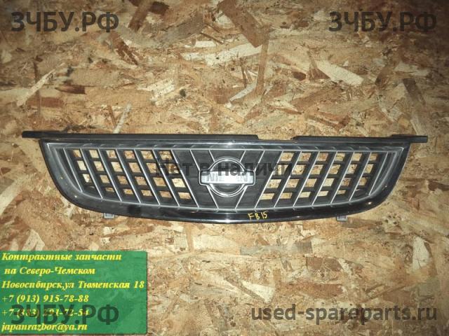 Nissan Sunny (B15) Решетка радиатора