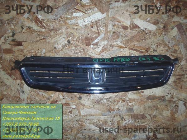 Honda Civic 6 Решетка радиатора