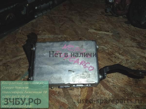 Toyota Funcargo Блок электронный