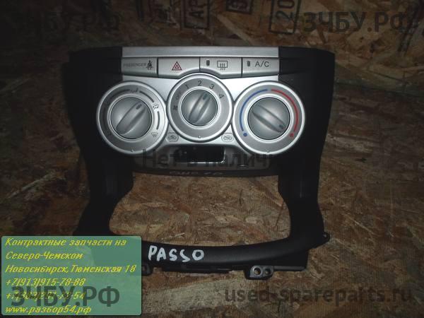 Toyota Passo 1 (C10) Блок управления климатической установкой
