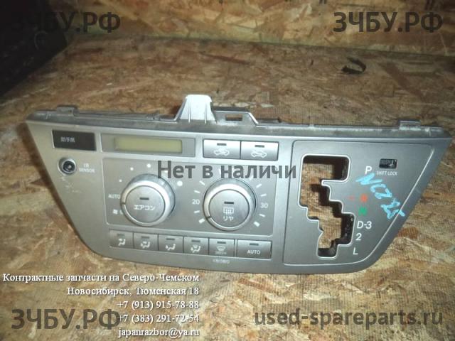 Toyota Raum 2 Блок управления климатической установкой