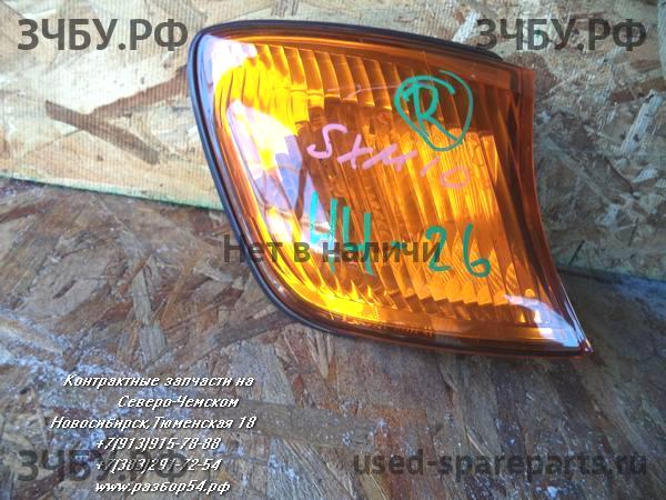 Toyota Ipsum 1 Фонарь правый