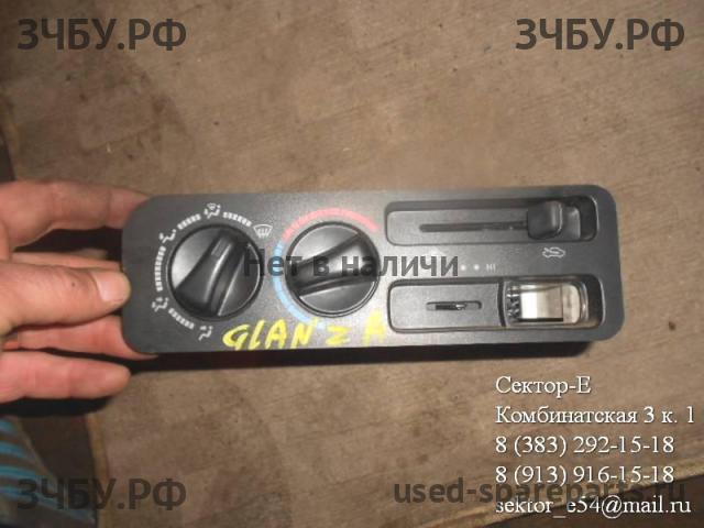 Toyota Starlet (P90) Блок управления климатической установкой