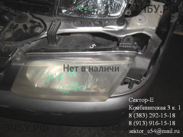 Nissan Wingroad 2 (Y11) Фара левая